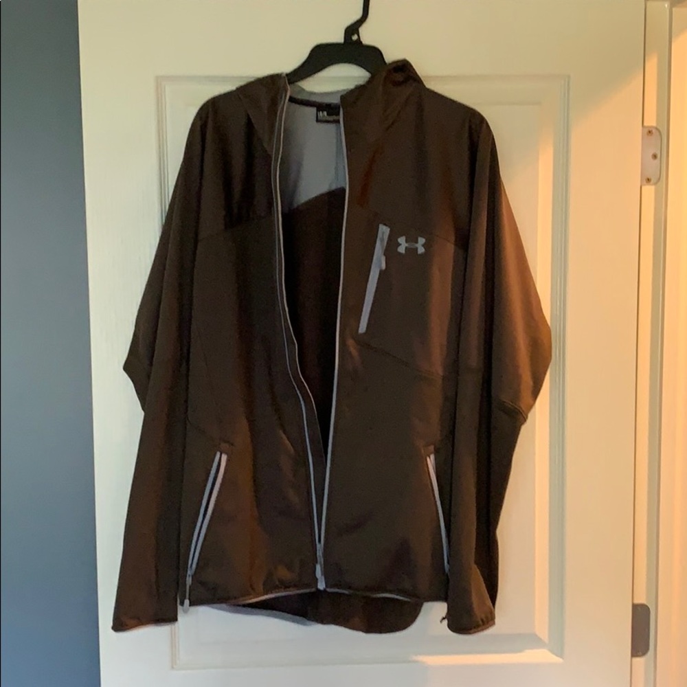 Men’s Large ColdGear zip up hoodie.